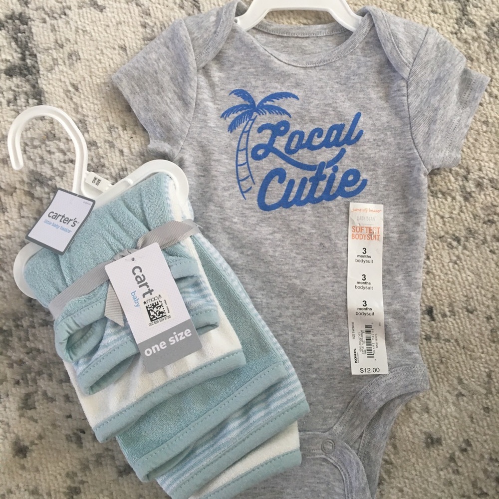 New baby boy onesie and cloth set